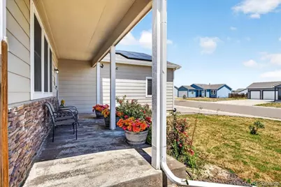 303 S 2nd Avenue, Deer Trail, CO 80105 - Photo 2