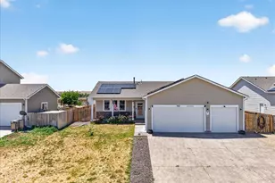 303 S 2nd Ave, Deer Trail, CO 80105 - Photo 32