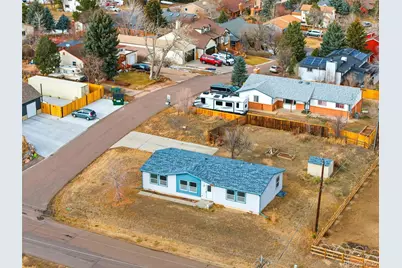 7692 S Estes Court, Littleton, CO 80128 - Photo 2