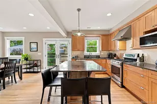 2041 Grape St, Denver, CO 80207 - Photo 20