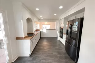 11821 Zenobia Loop, Westminster, CO 80031 - Photo 2