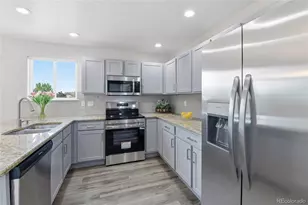 6011 S Zante Cir, Aurora, CO 80015 - Photo 8