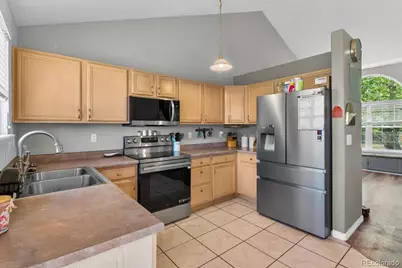 2118 S Truckee Street, Aurora, CO 80013 - Photo 10