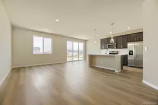 55015 E 28th Pl, Strasburg, CO 80136 - Photo 8