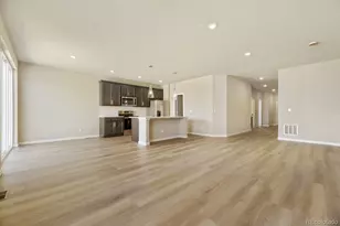 55015 E 28th Pl, Strasburg, CO 80136 - Photo 10