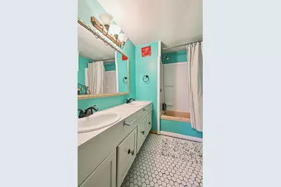 17088 E 17th Avenue, Aurora, CO 80011 - Photo 12