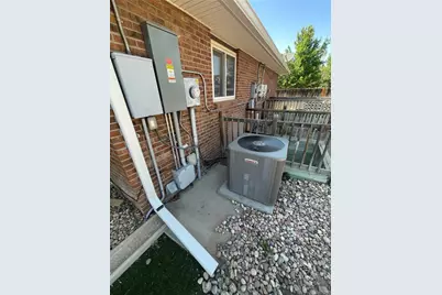 802 S 11th Avenue, Brighton, CO 80601 - Photo 4