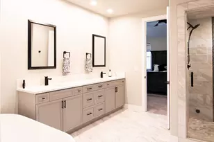 3323 S Newcombe St, Lakewood, CO 80227 - Photo 20