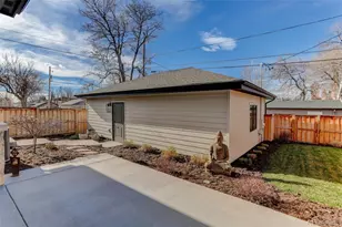 1295 S Garfield St, Denver, CO 80210 - Photo 44