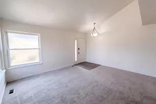 8273 W Plymouth Pl, Littleton, CO 80128 - Photo 6
