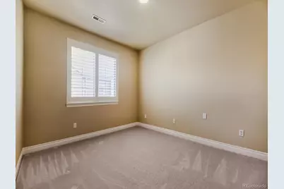 9241 Grafton Drive, Lone Tree, CO 80124 - Photo 10