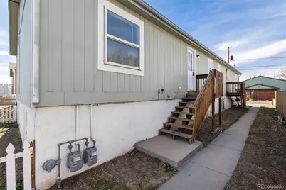 4665 Gaylord Street, Denver, CO 80216 - Photo 2