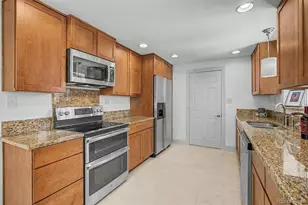 1661 Allison St, Lakewood, CO 80214 - Photo 6