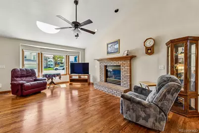 2547 E 124th Place, Thornton, CO 80241 - Photo 4