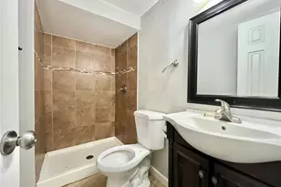 979 S Miller Way, Lakewood, CO 80226 - Photo 8
