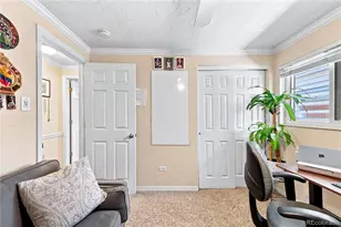1243 Vine St, Denver, CO 80206 - Photo 10