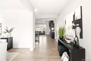 2105 S Poppy St, Lakewood, CO 80228 - Photo 8