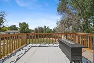 4725 Topeka Ct, Denver, CO 80239 - Photo 30