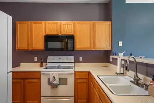 12105 E 2nd Dr., Aurora, CO 80011 - Photo 12