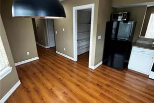 750 32nd St, Denver, CO 80205 - Photo 6