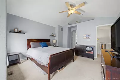 9867 E Florida Place, Denver, CO 80247 - Photo 16