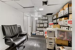 1960 N Clarkson St, Denver, CO 80218 - Photo 26