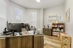 1960 N Clarkson St, Denver, CO 80218 - Photo 12