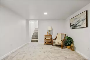 2541 Elm St, Denver, CO 80207 - Photo 16