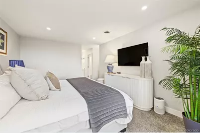 4570 E Yale Avenue #301, Denver, CO 80222 - Photo 14