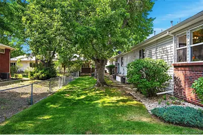 2206 S Iola Street, Aurora, CO 80014 - Photo 30