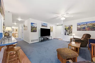 2206 S Iola Street, Aurora, CO 80014 - Photo 8