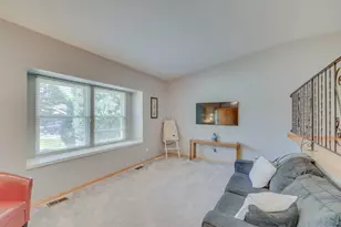 6566 S Ammons Ct, Littleton, CO 80123 - Photo 2