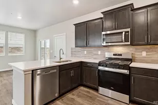 352 N Amory St, Watkins, CO 80137 - Photo 2