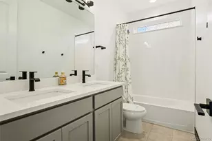 5980 N Perth St, Aurora, CO 80019 - Photo 32