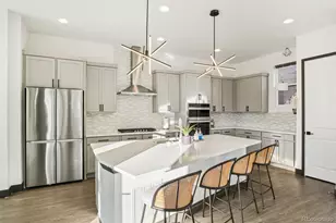 5980 N Perth St, Aurora, CO 80019 - Photo 8