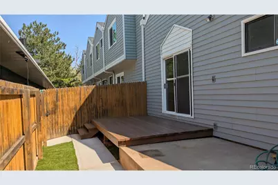 286 S Nome Street, Aurora, CO 80012 - Photo 2
