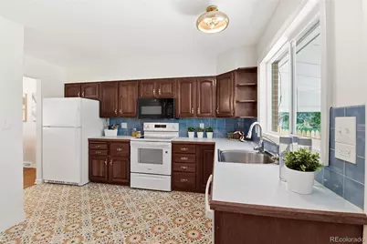 3323 W Monmouth Avenue, Englewood, CO 80110 - Photo 10