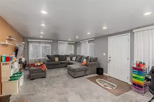 924 Galena St, Aurora, CO 80010 - Photo 24
