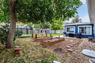 924 Galena St, Aurora, CO 80010 - Photo 38