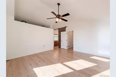 10562 Falcon Street, Longmont, CO 80504 - Photo 4