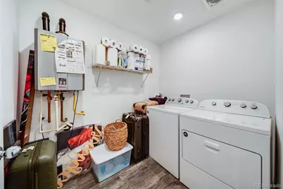 21538 E 59th Place, Aurora, CO 80019 - Photo 16