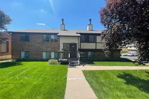 2625 E Uintah St, Colorado Springs, CO 80909 - Photo 1