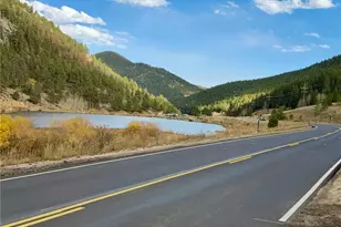 33 Juniper Cir, Black Hawk, CO 80422 - Photo 2
