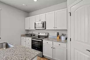 6213 Sherwood Ave, Frederick, CO 80504 - Photo 6