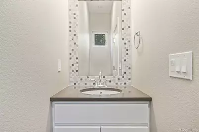 3265 W 17th Avenue, Denver, CO 80204 - Photo 16