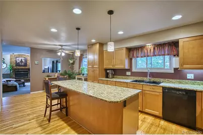 935 S Butler Way, Lakewood, CO 80226 - Photo 18