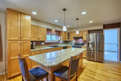 935 S Butler Way, Lakewood, CO 80226 - Photo 2
