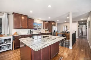 6110 S Southwood Dr, Centennial, CO 80121 - Photo 10