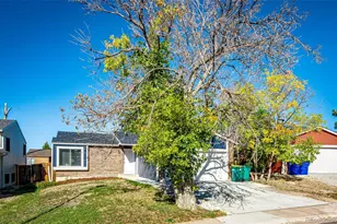 4212 S Cathay Way, Aurora, CO 80013 - Photo 2