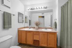 5763 N Gibralter Way, Aurora, CO 80019 - Photo 16